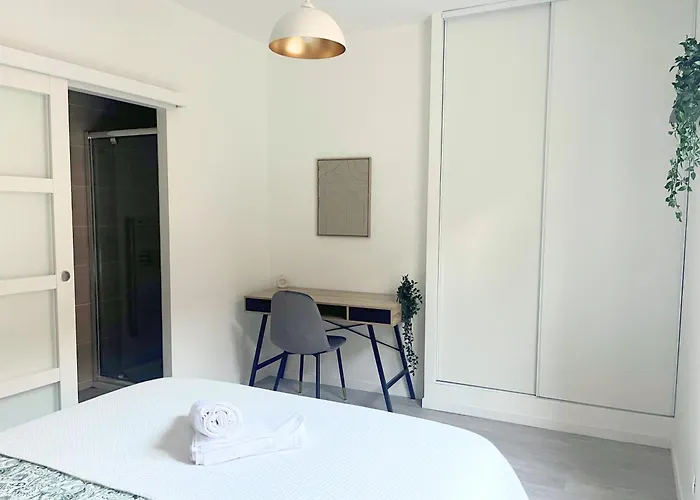 L'etape 2 - Center - Cathedral Apartament Reims